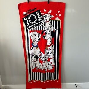 Disney 101 Dalmatians Beach Bath Towel Red Vintage Style Puppy Design